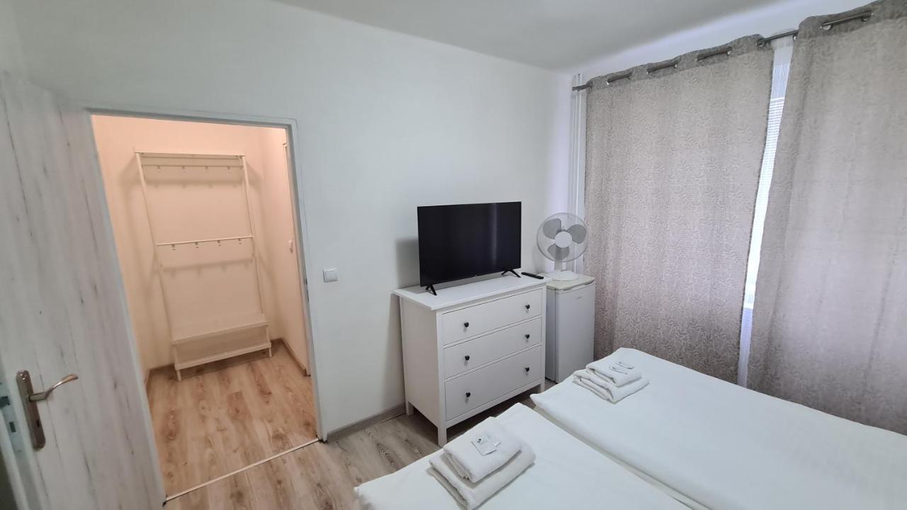 Hotel Union Louny Εξωτερικό φωτογραφία