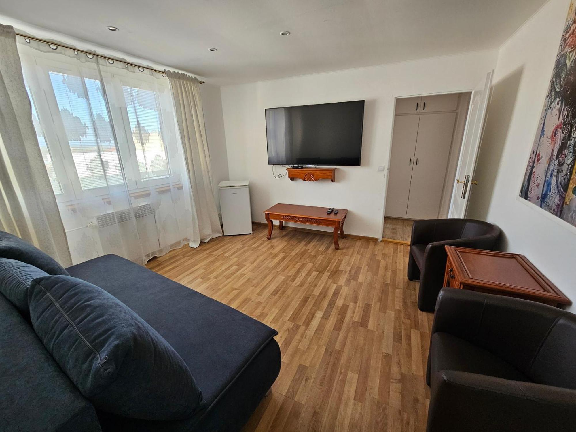 Hotel Union Louny Εξωτερικό φωτογραφία