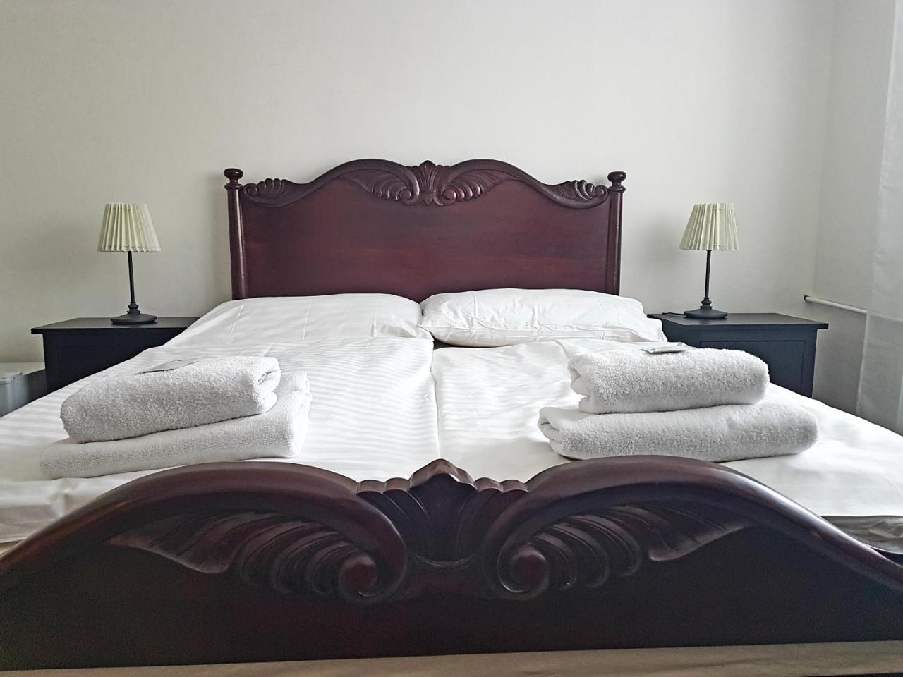 Hotel Union Louny Εξωτερικό φωτογραφία